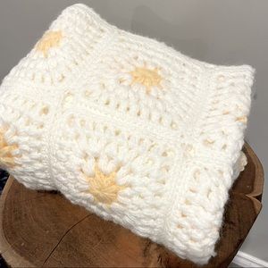 Handmade Daisy Crochet White and Pale Yellow Throw Blanket